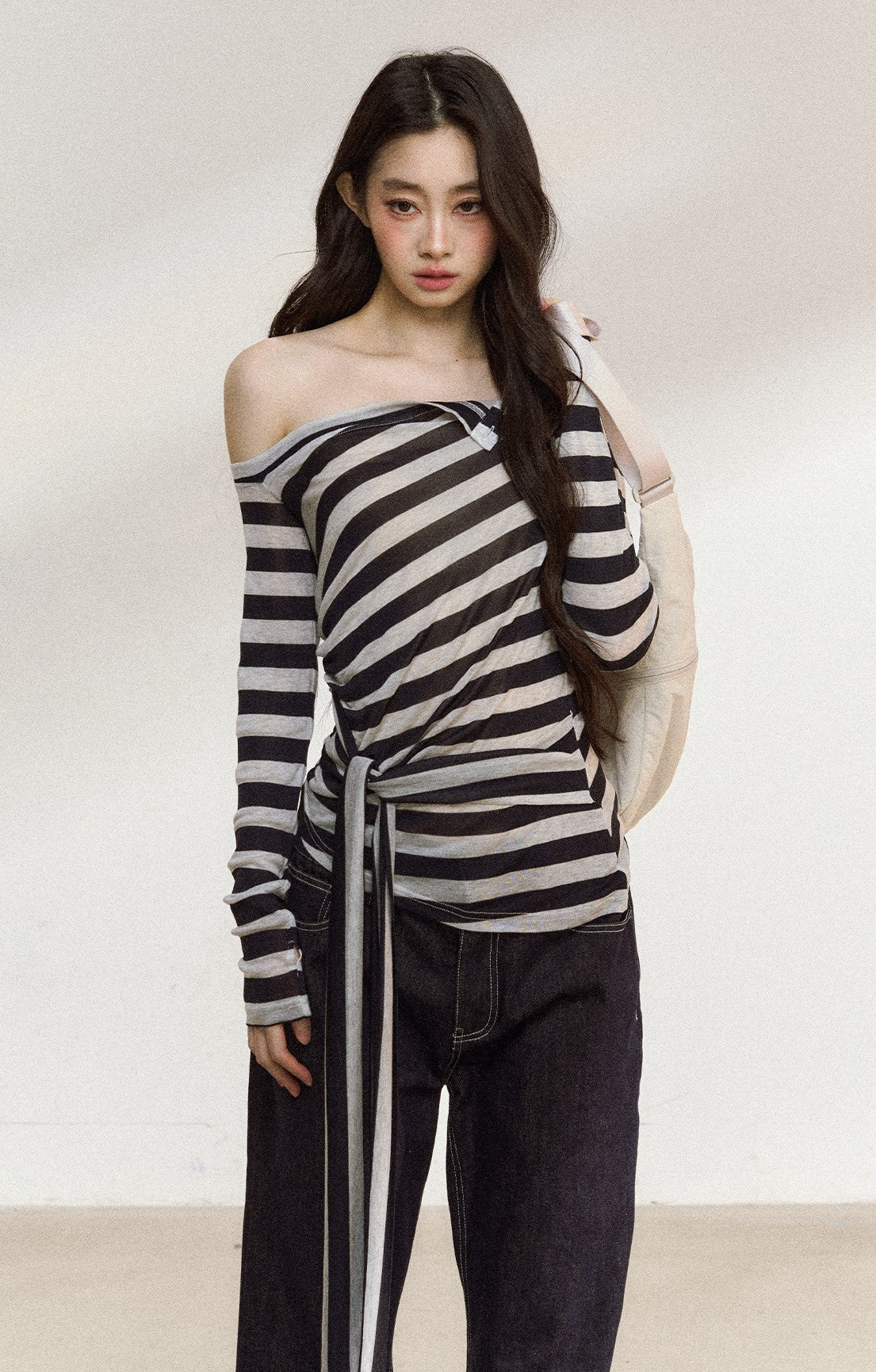 Oblique Shoulder Tie Striped T-shirt SHI0213
