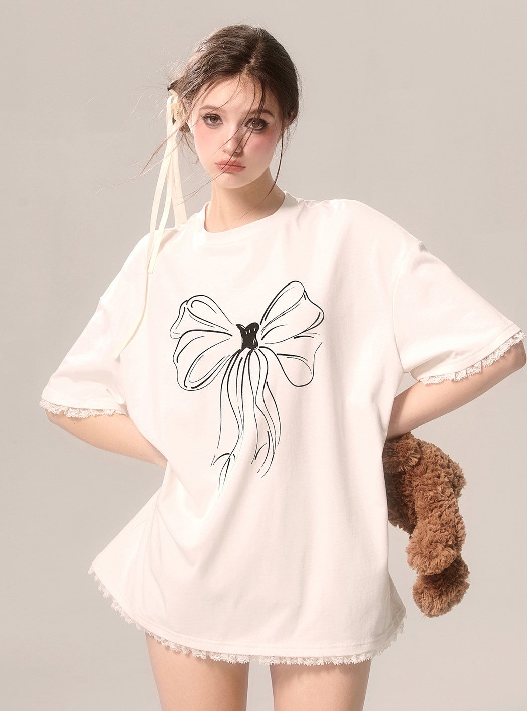 Bow Lace Edge White Loose Short-sleeved T-shirt DIA0083