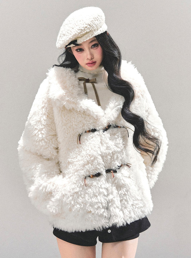 Lambswool Shearling White Coat DIA0683 – Young Social Club.