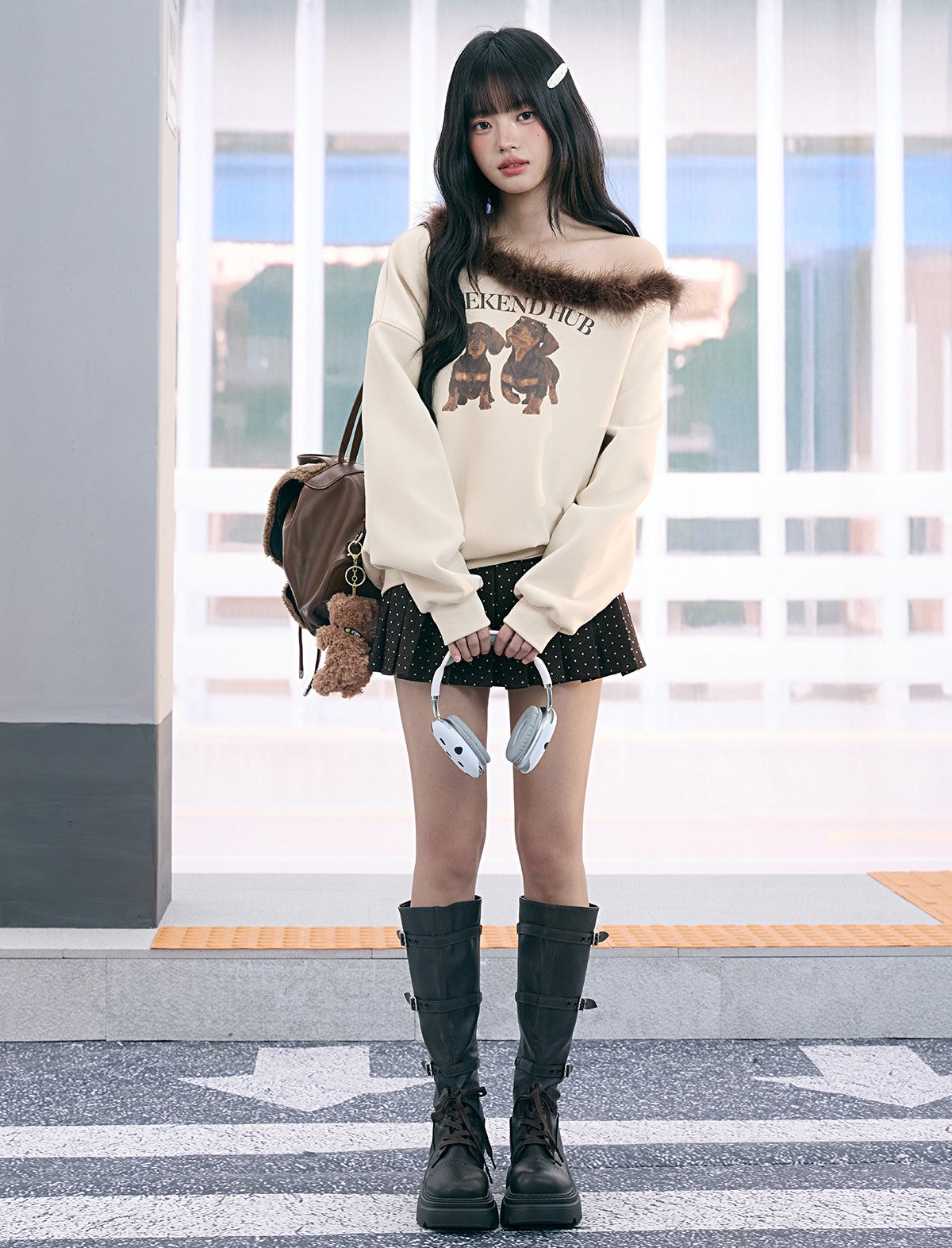 American Retro Print Off-Shoulder Sweatshirt WEE0076