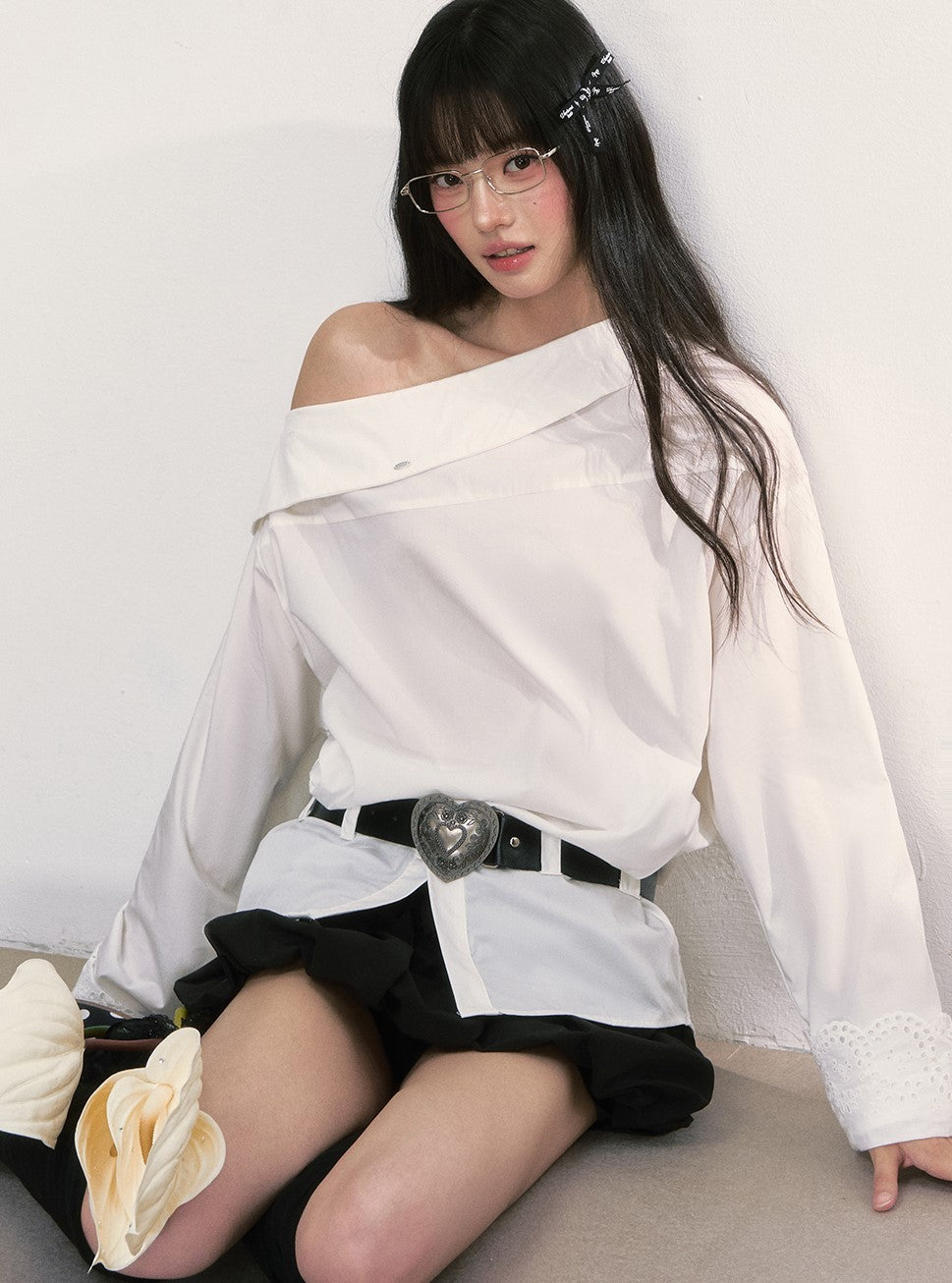 Oblique Shoulder White Shirt WEE0015