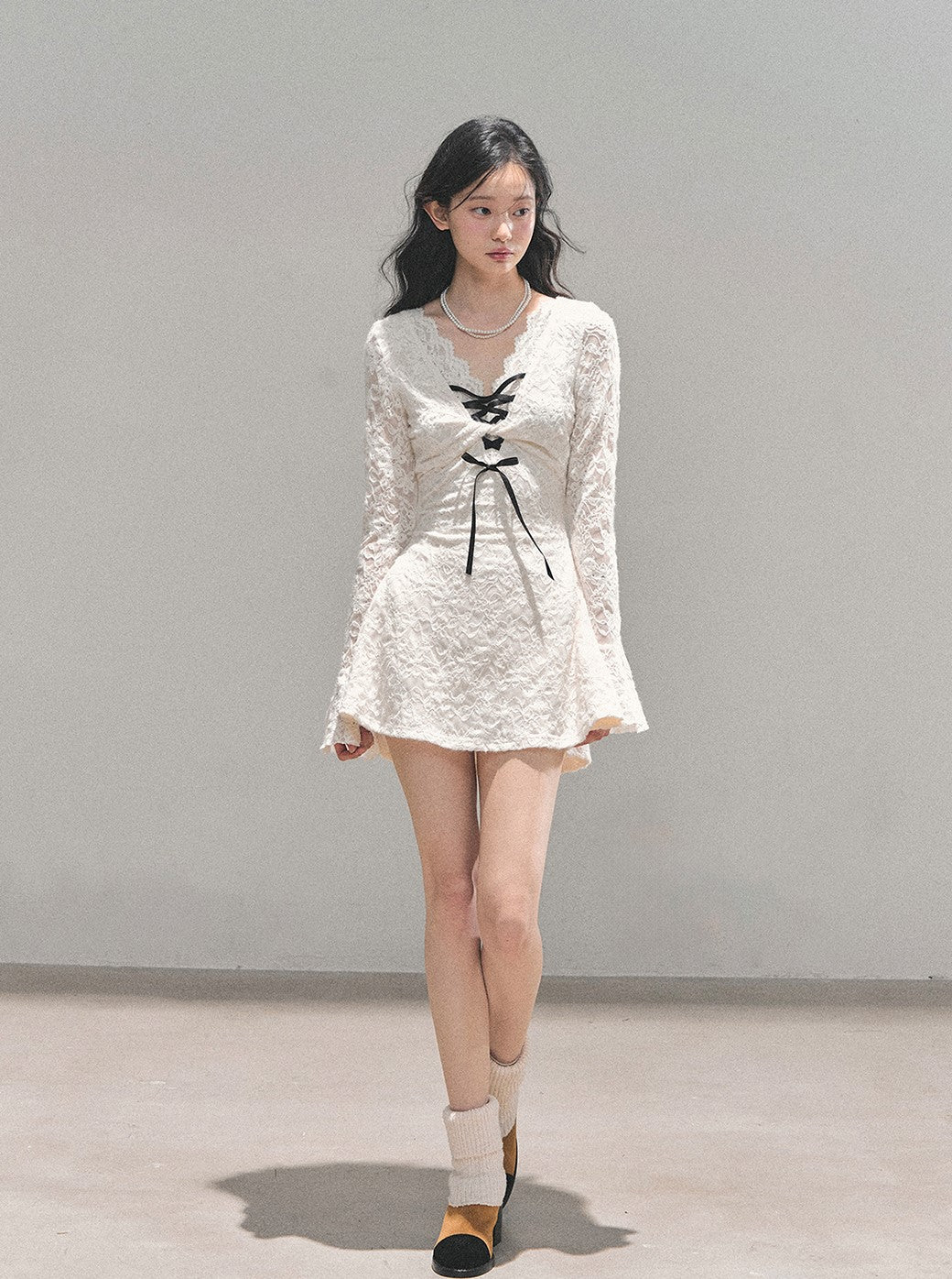 V-neck Long-Sleeved Lace Dress DIA0727