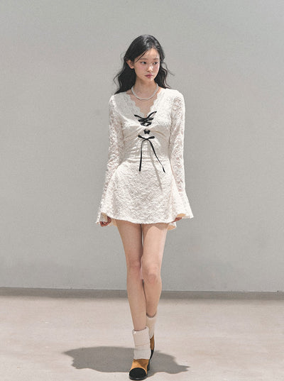 V-neck Long-Sleeved Lace Dress DIA0727