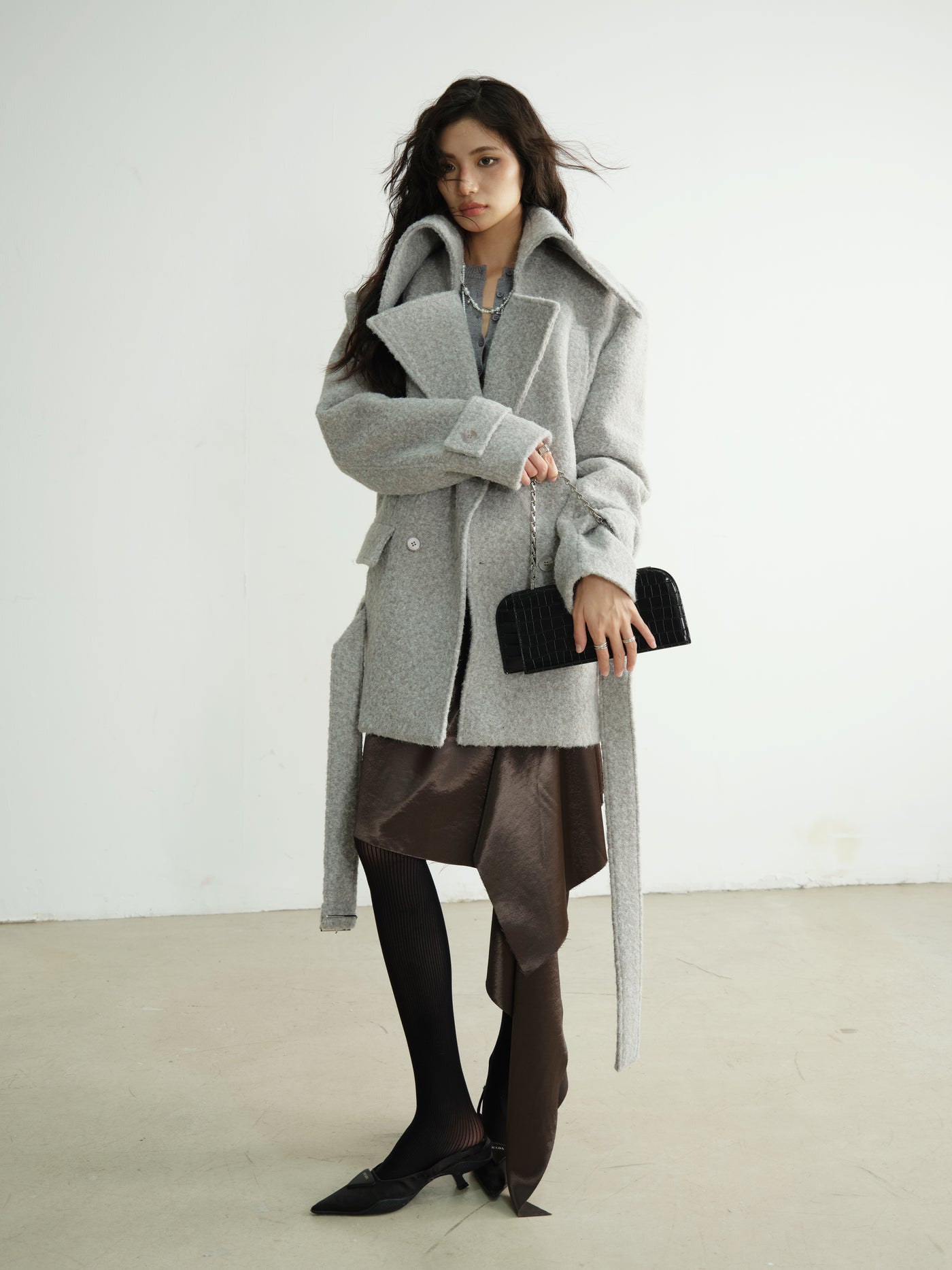 Large Stand-up Collar Gnderless Light Gray Woolen Coat JNY0185