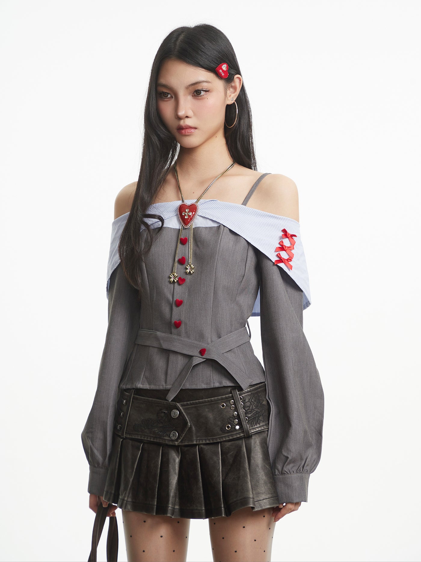 Off-Shoulder Heart Button Long-Sleeved Shirt UNC0318