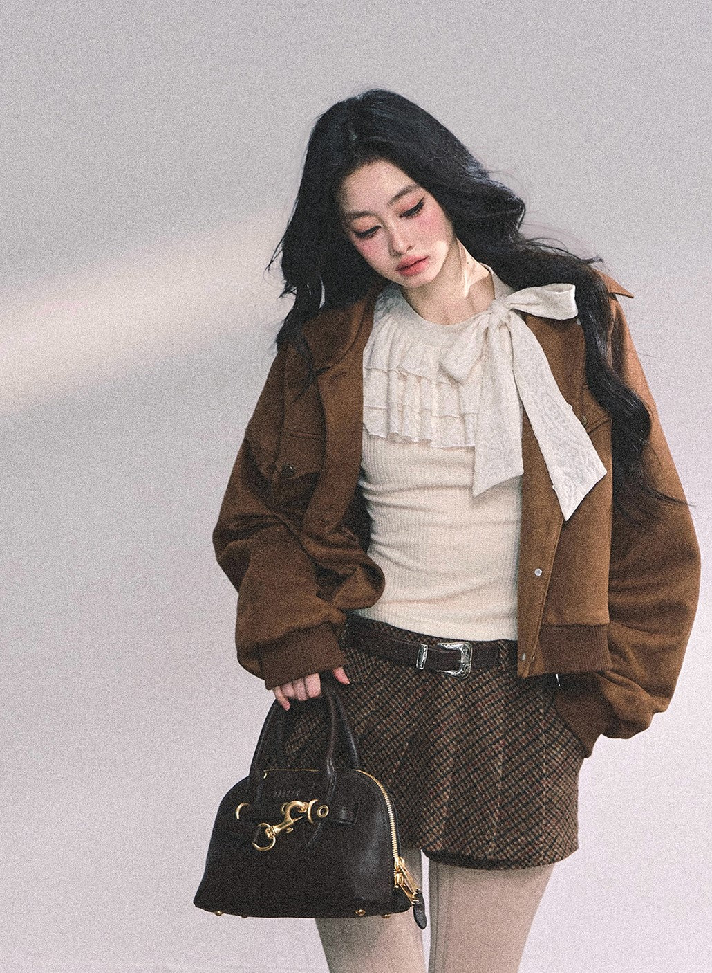 Fake Two-piece Lace Knitted Shirt DIA0657