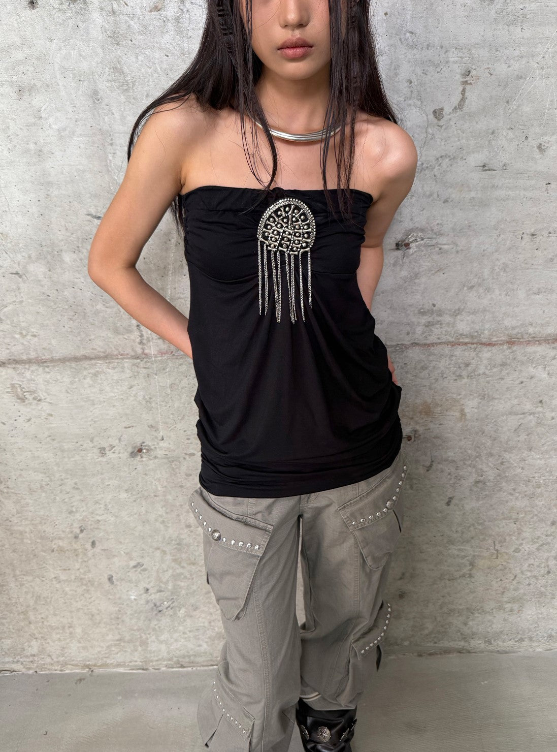 Metal Buckle Decoration Tube Top DOU0136