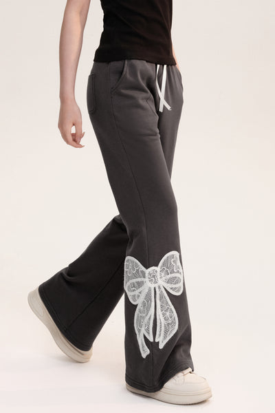 Cream Frosting Flared Butterfly Sweatpants AOO0025