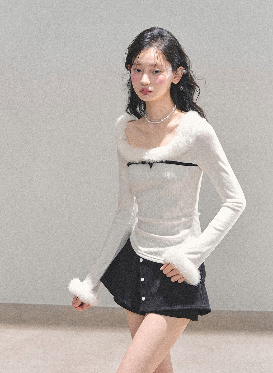 Moonlight Plush Slim Sweater DIA0703