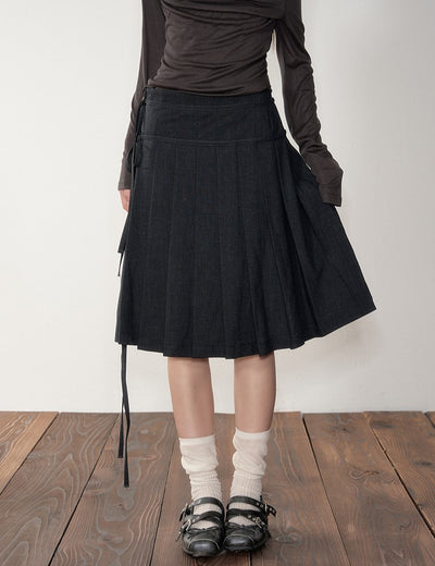 Dark Grey Preppy Style Pleated Skirt SOO0020