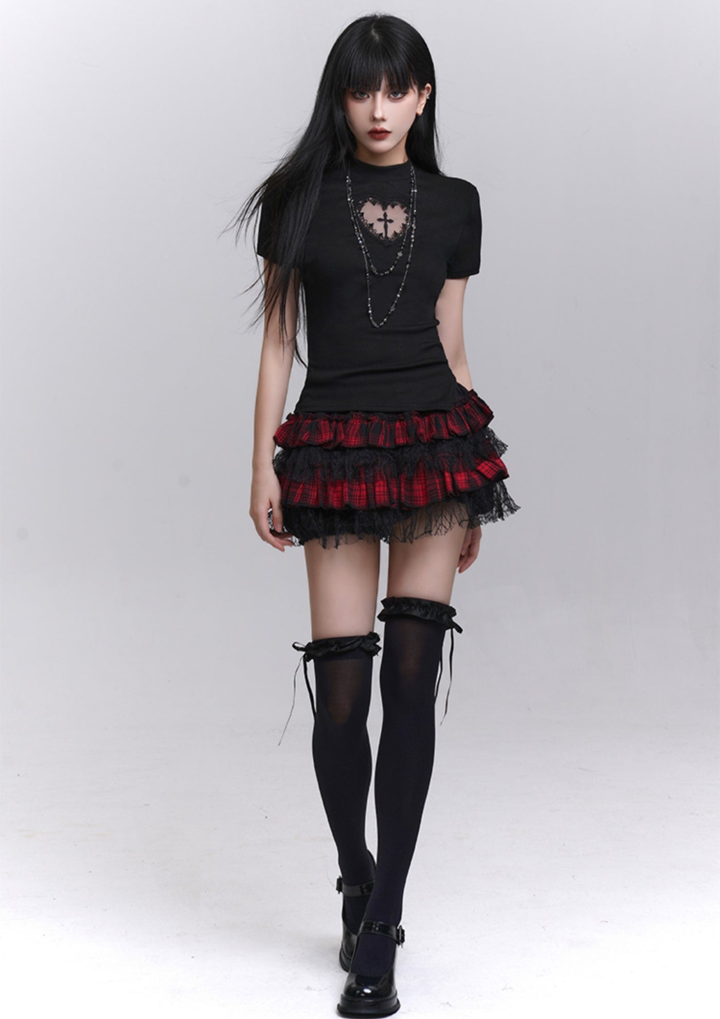 Black Heart Cross Short-sleeved T-shirt LAD0197
