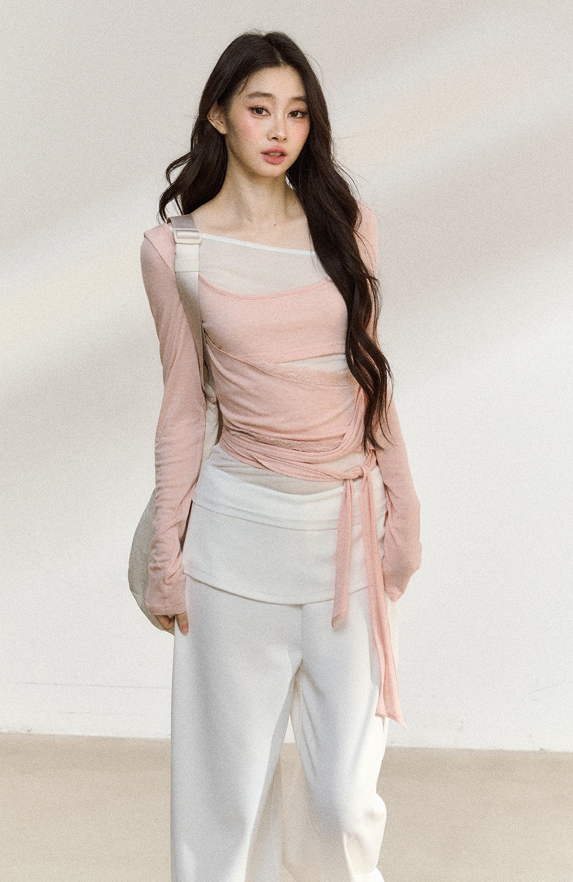 Fake Two-piece Pink Tie T-shirt SHI0209