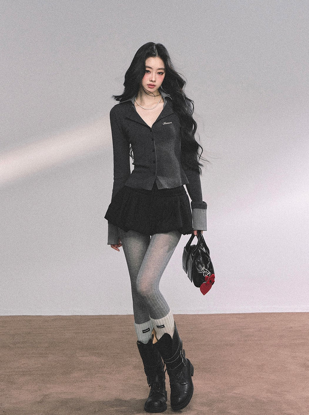 Fake Two-Piece Plaid Long-Sleeved Sweater DIA0634