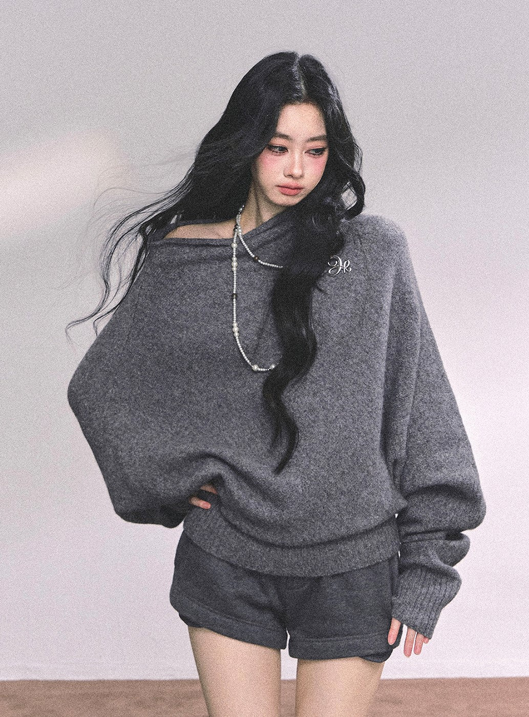 Lazy Style Off-shoulder Sweater DIA0631