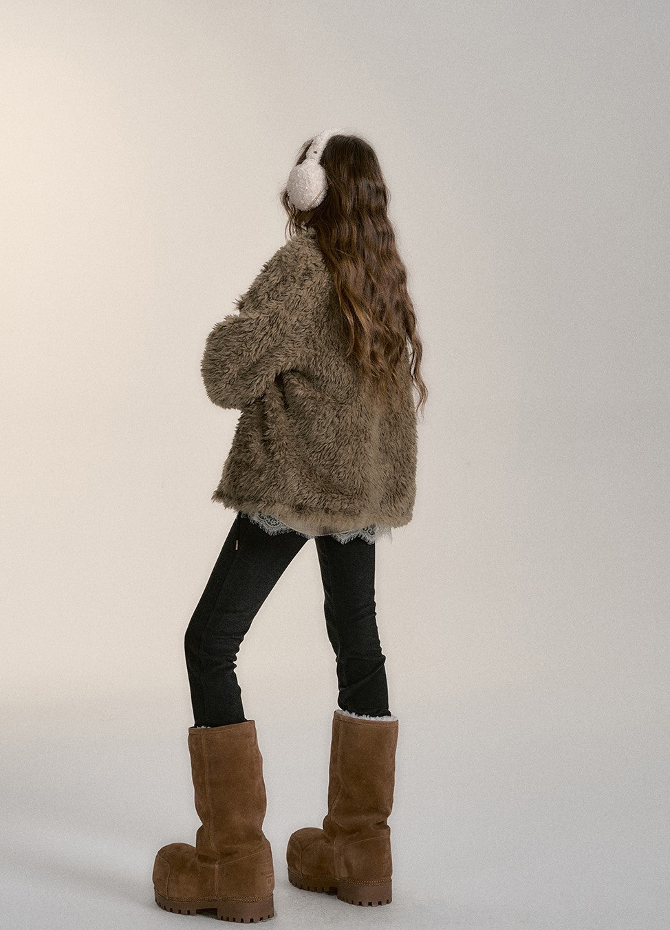 Lapel Two-wear Warm Plush Loose Fur Coat VIA0185