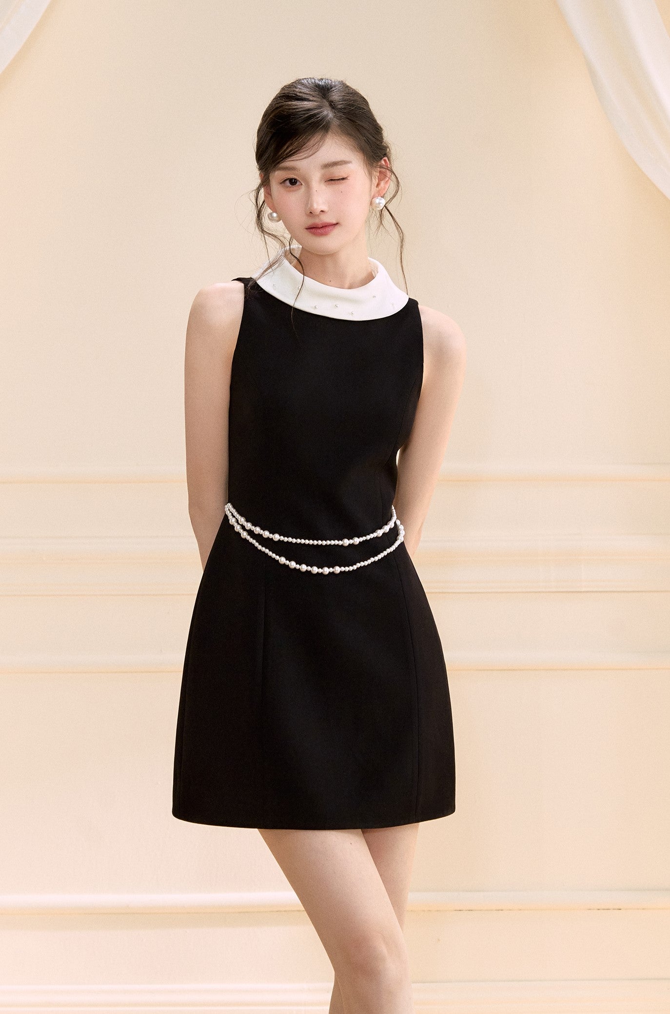 Black Waist Sleeveless Dress OSH0147