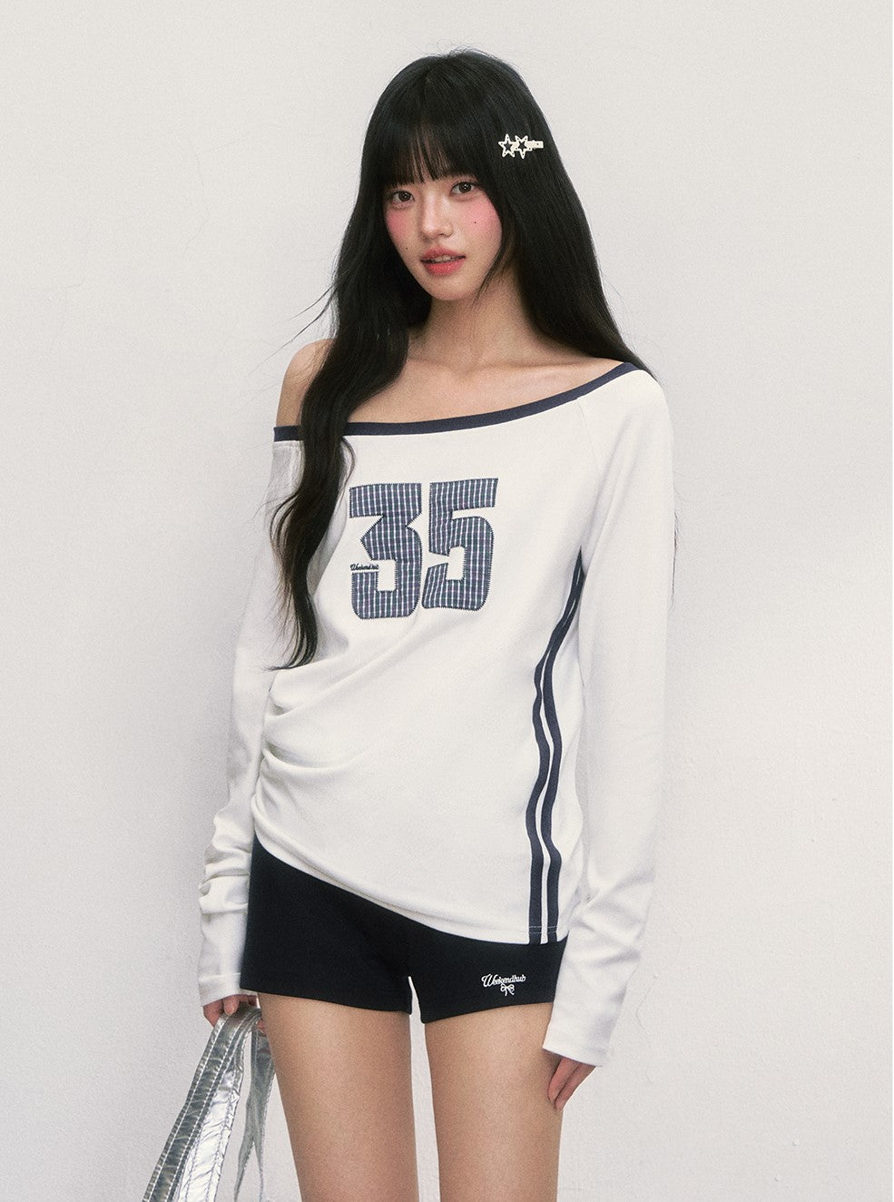 Digital Design Off-shoulder T-shirt WEE0039
