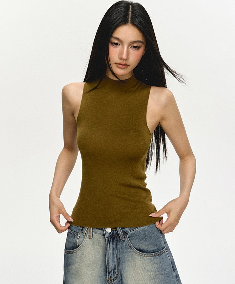 Mid-neck Knitted Sleeveless Top ANA0018
