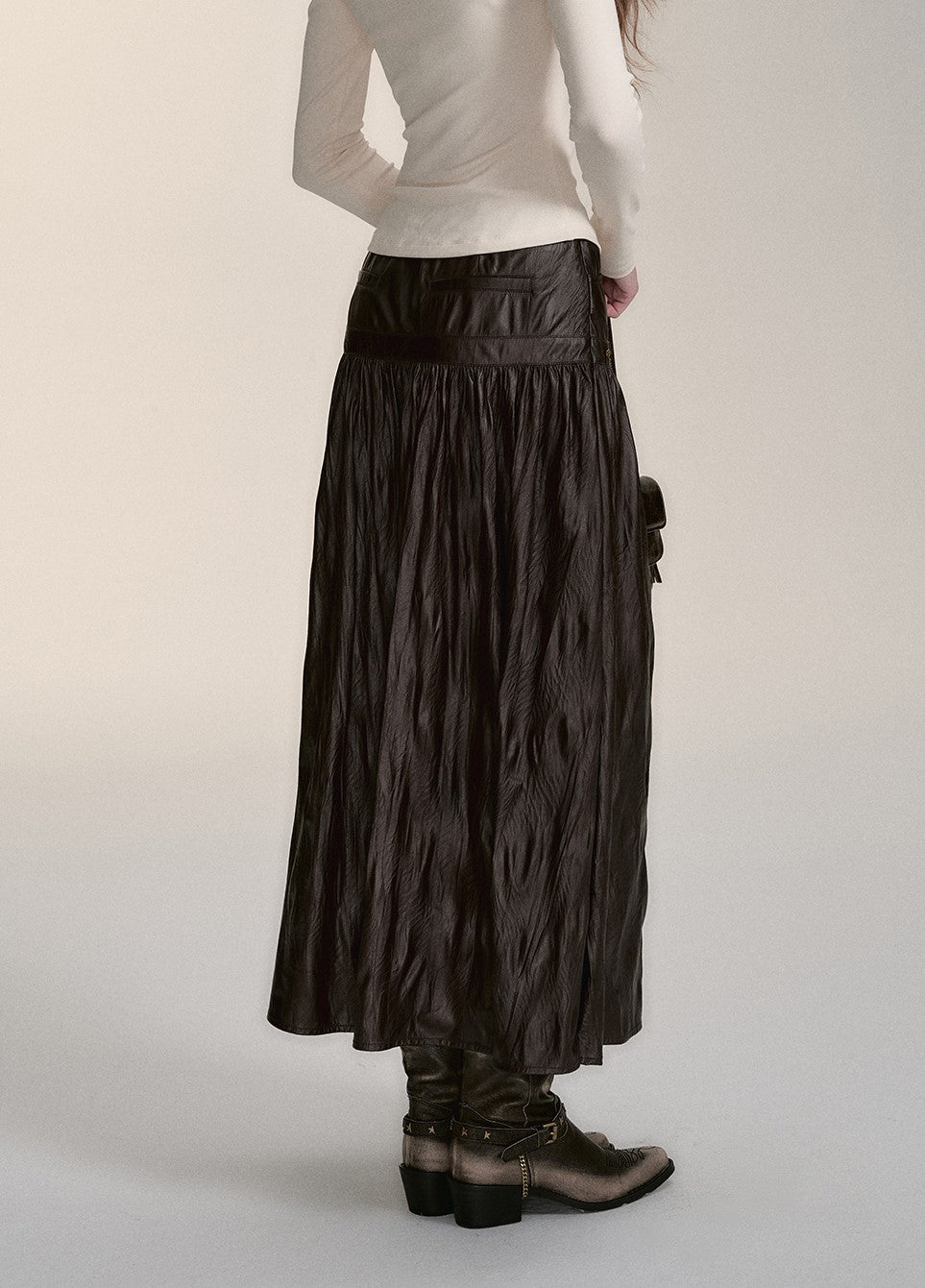 Mid-length Design Imitation Pleated Leather Skirt VIA0177