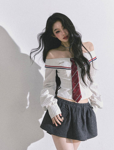 One-shoulder Long-sleeved Striped Shirt DIA0595