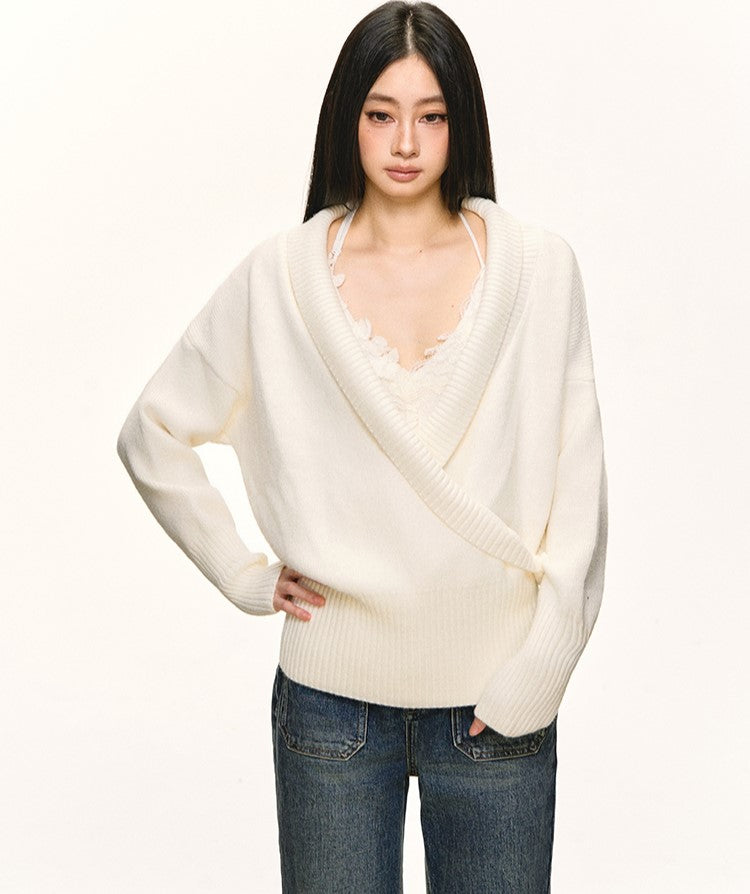 White V-neck Sweater/Lace Camisole ANA0091