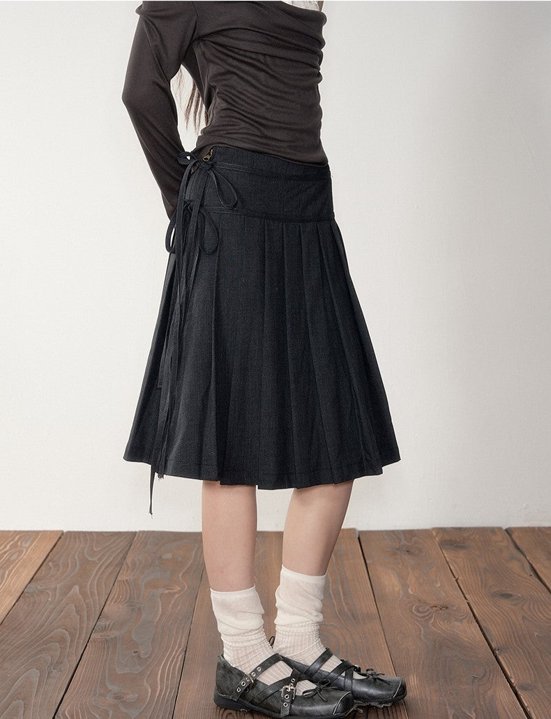 Dark Grey Preppy Style Pleated Skirt SOO0020