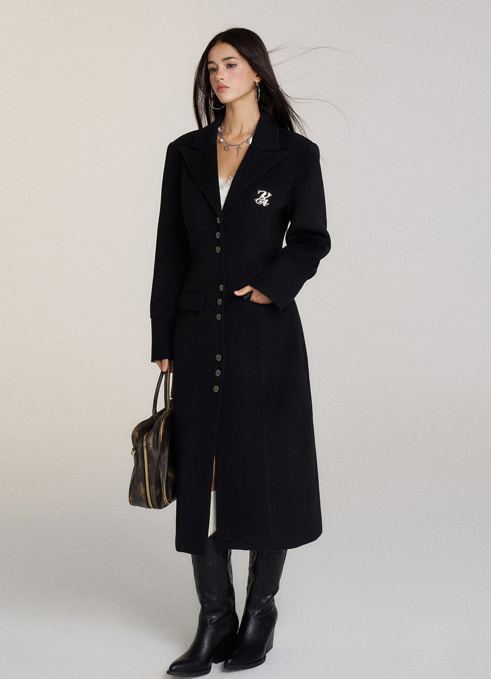 Woolen Single-breasted Commuter Versatile Long Coat VIA0180