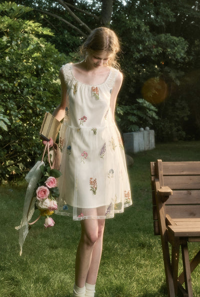 Tulle Flowing Flowers Embroidery Dress GRO0167