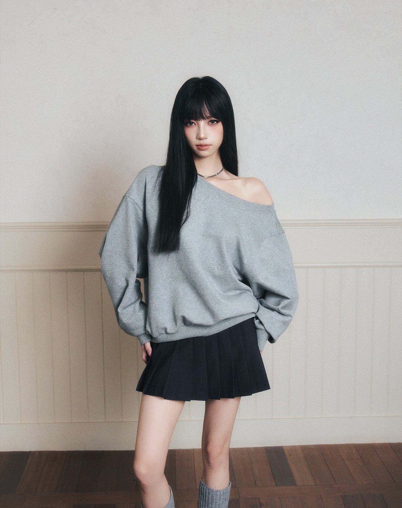Lazy Off-shoulder Sweatshirt LUL0177