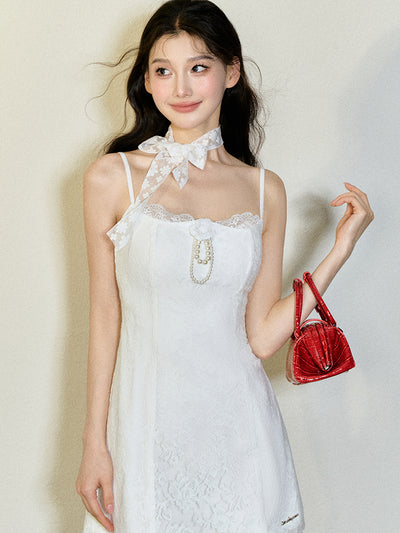 White French Style Lace Pearl Sling Stitching Dress UND0085