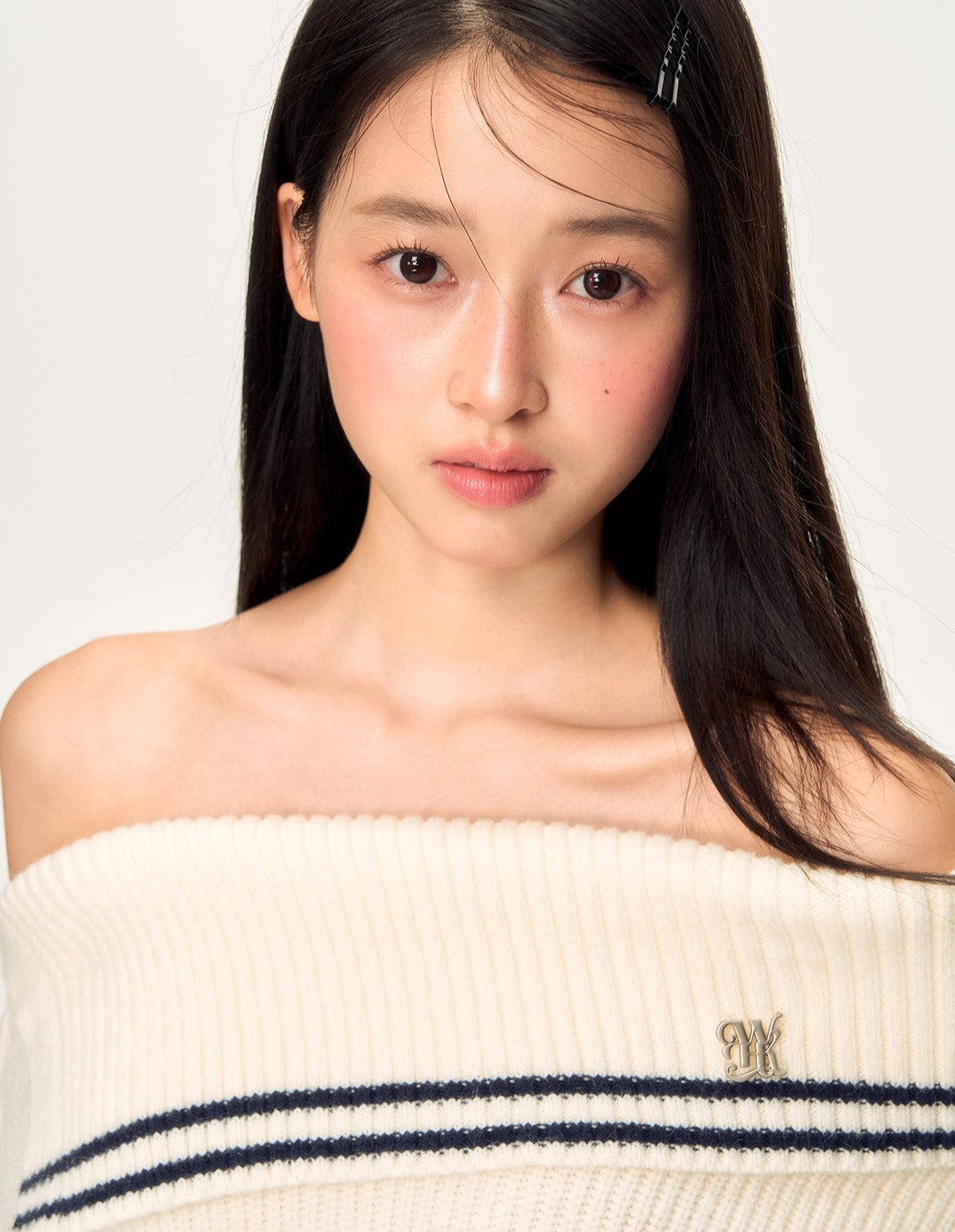 Off-shoulder Loose Style Sweater WEE0062