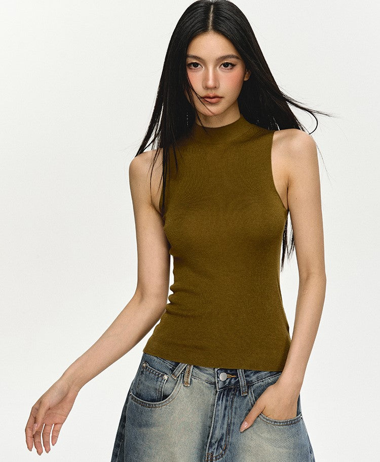 Mid-neck Knitted Sleeveless Top ANA0018