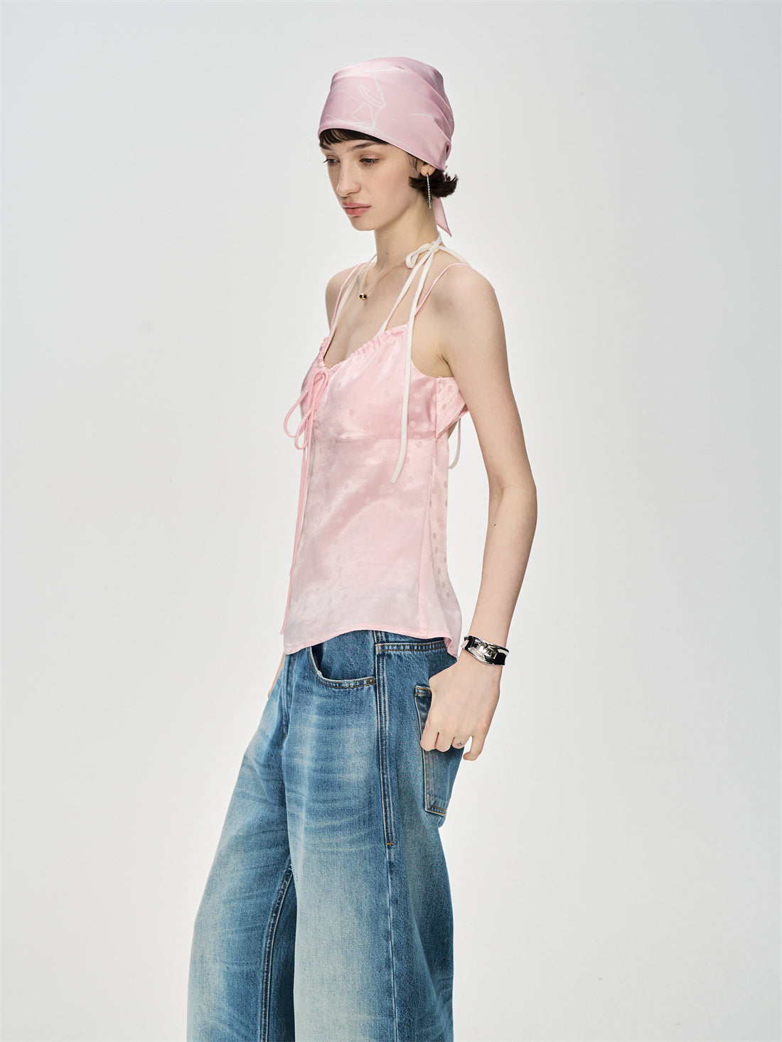 Slimming Halter Neck Backless Camisole CUR0236