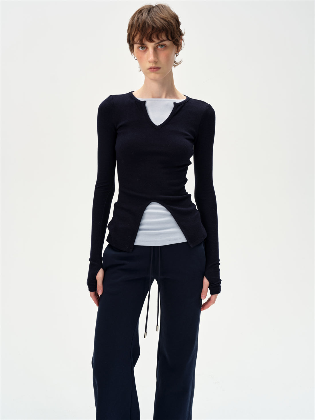 V-neck Patchwork Slit Hem T-shirt CUR0263