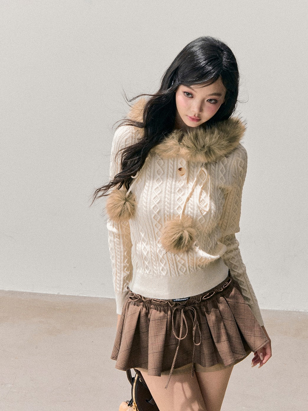 Fur Hooded Cable Knit Sweater DIA0768