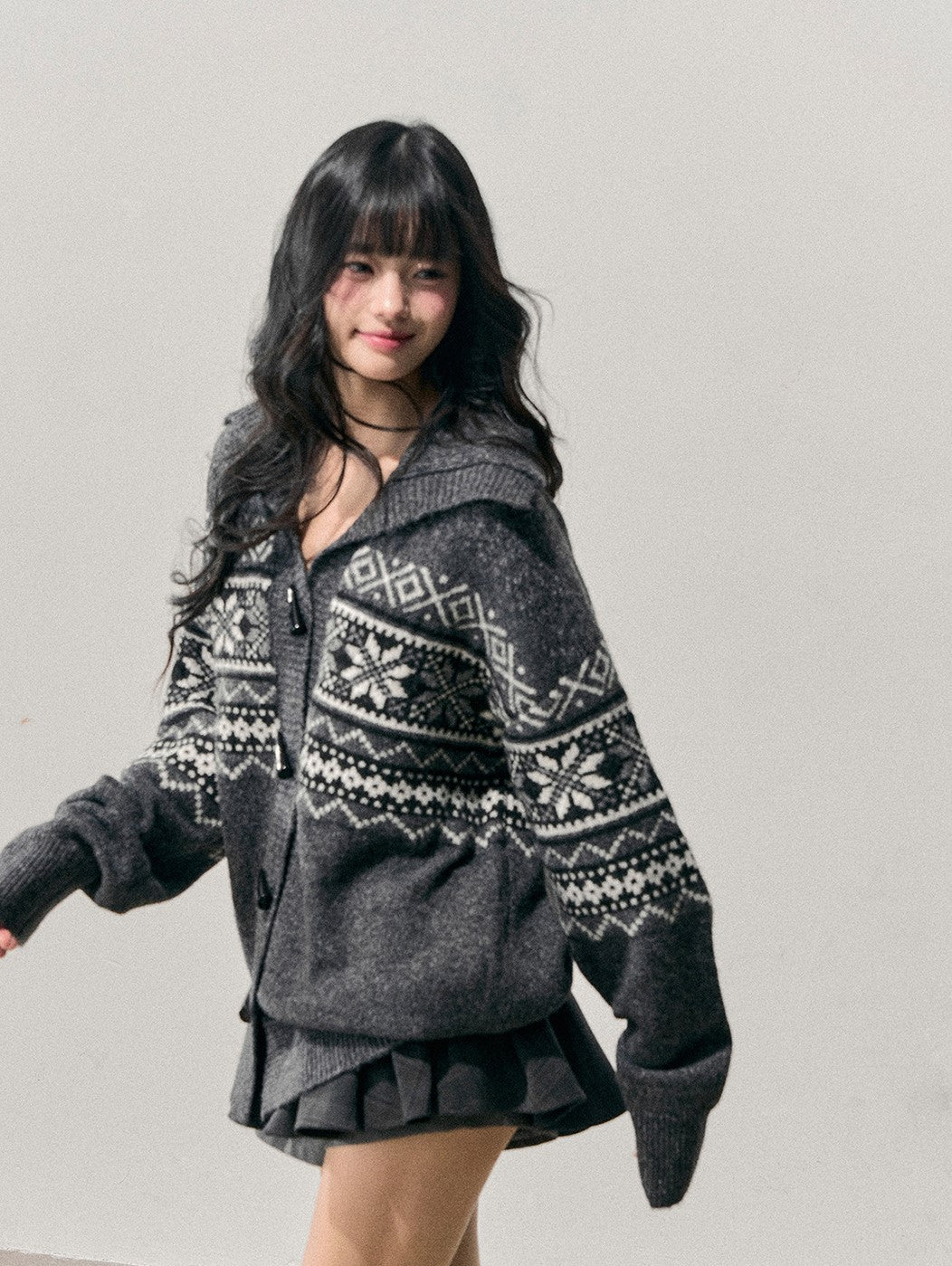 Horn Button Nordic Pattern Cardigan DIA0761