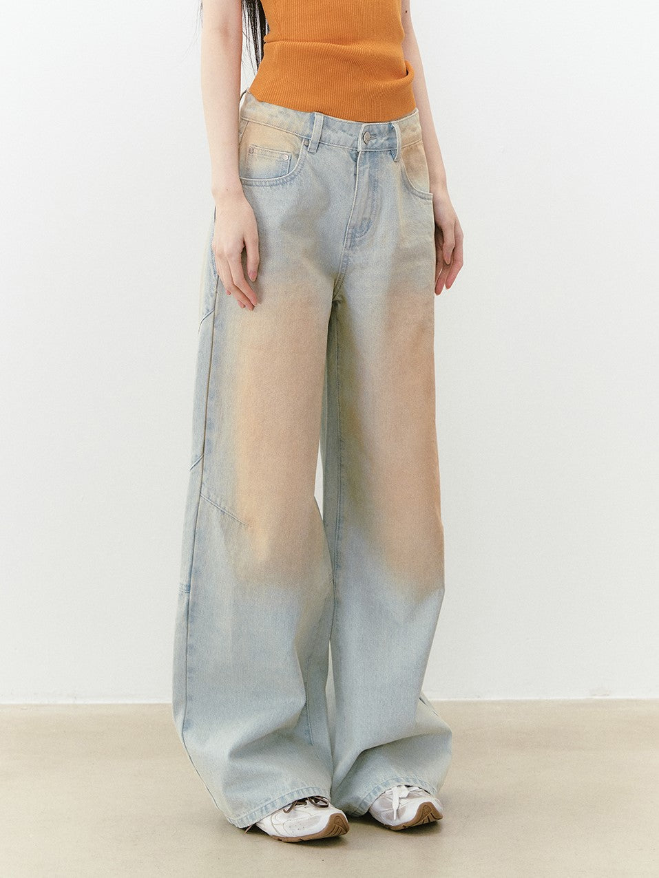 Retro Distressed Contrast Jeans VIA0245