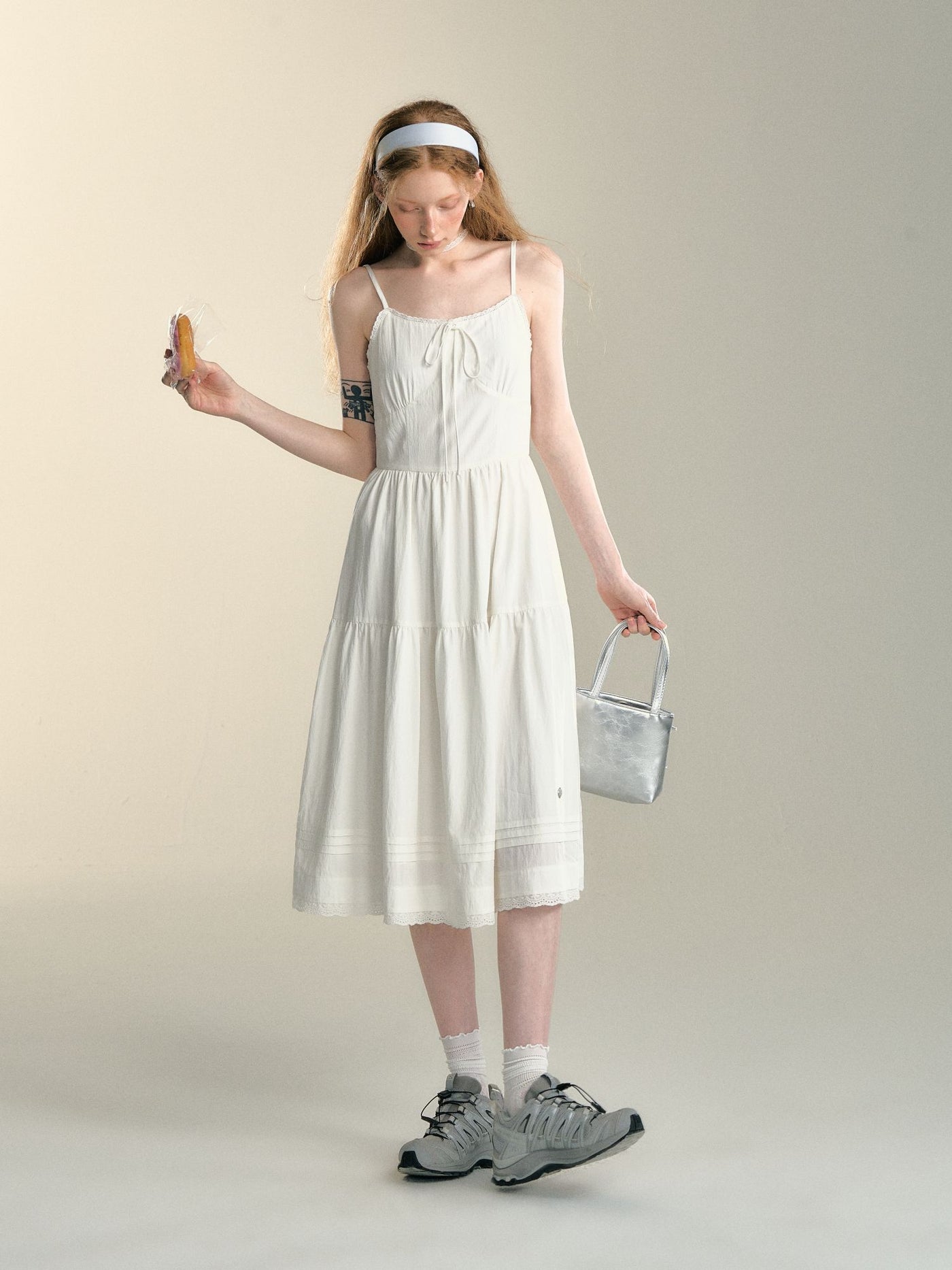 Holiday Style Lace-Up Bow White Suspender Dress SOM0019