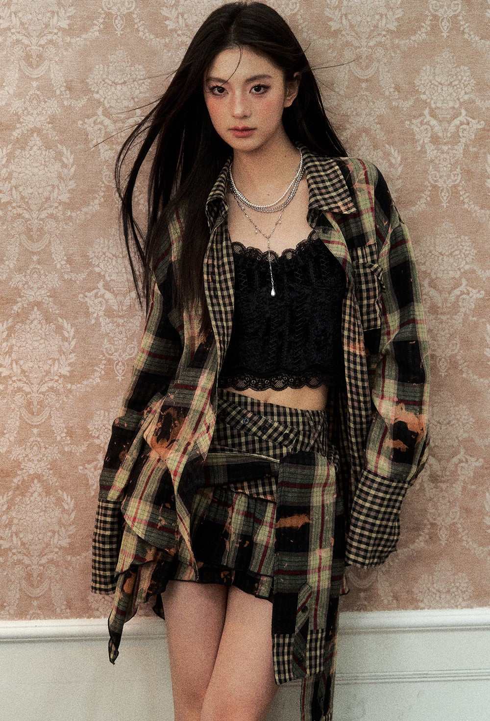 Lace Camisole/Plaid Shirt/Irregular Skirt VIA0151