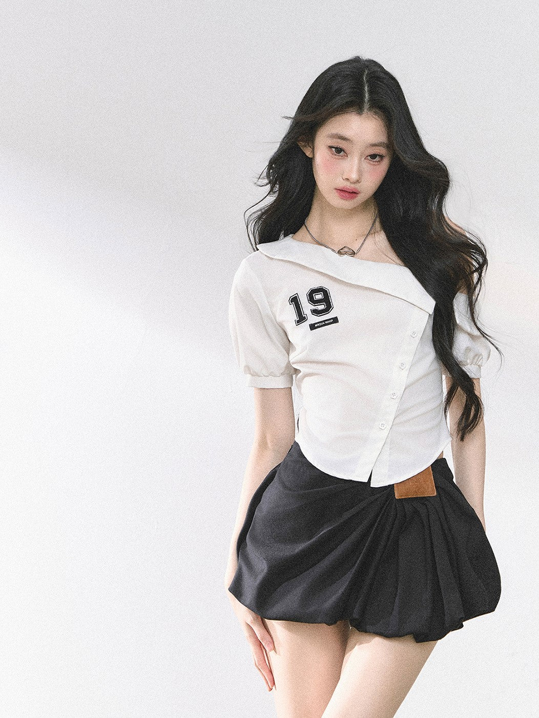 Oblique Shoulder Striped Shirt DIA0450