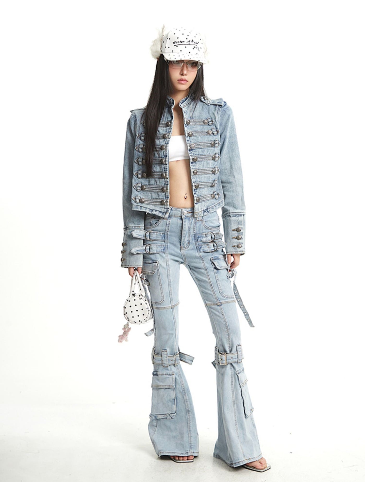 Slim Distressed Flared Jeans UNC0269