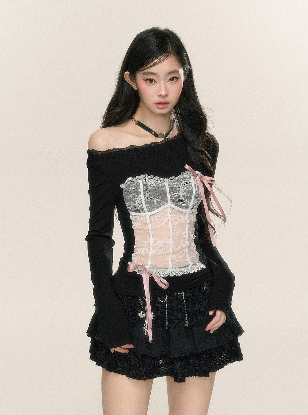 Slightly Transparent Lace Off-shoulder T-shirt DIA0233