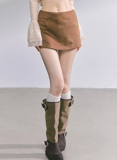 Brown Jacket/Skirt/Hepburn Style Shirt DIA0582