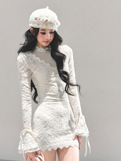 Long-Sleeved Lace Dress DIA0718