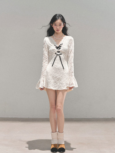 V-neck Long-Sleeved Lace Dress DIA0727