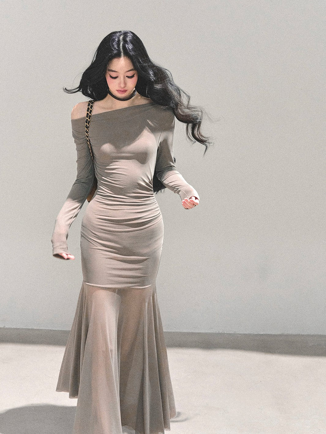 Off-shoulder Slimming Sheer Dress DIA0697