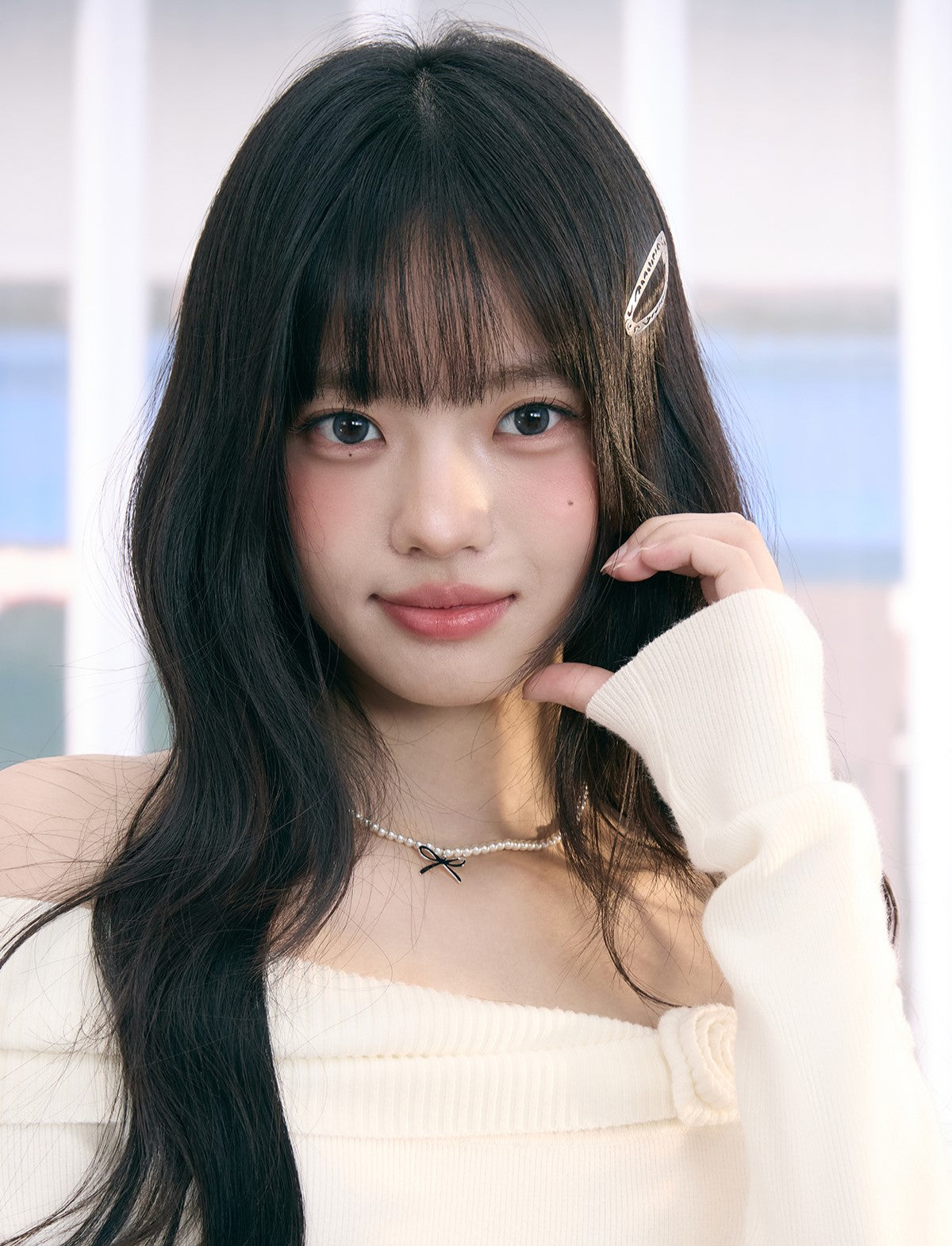 Off-Shoulder Floral Sweater WEE0072