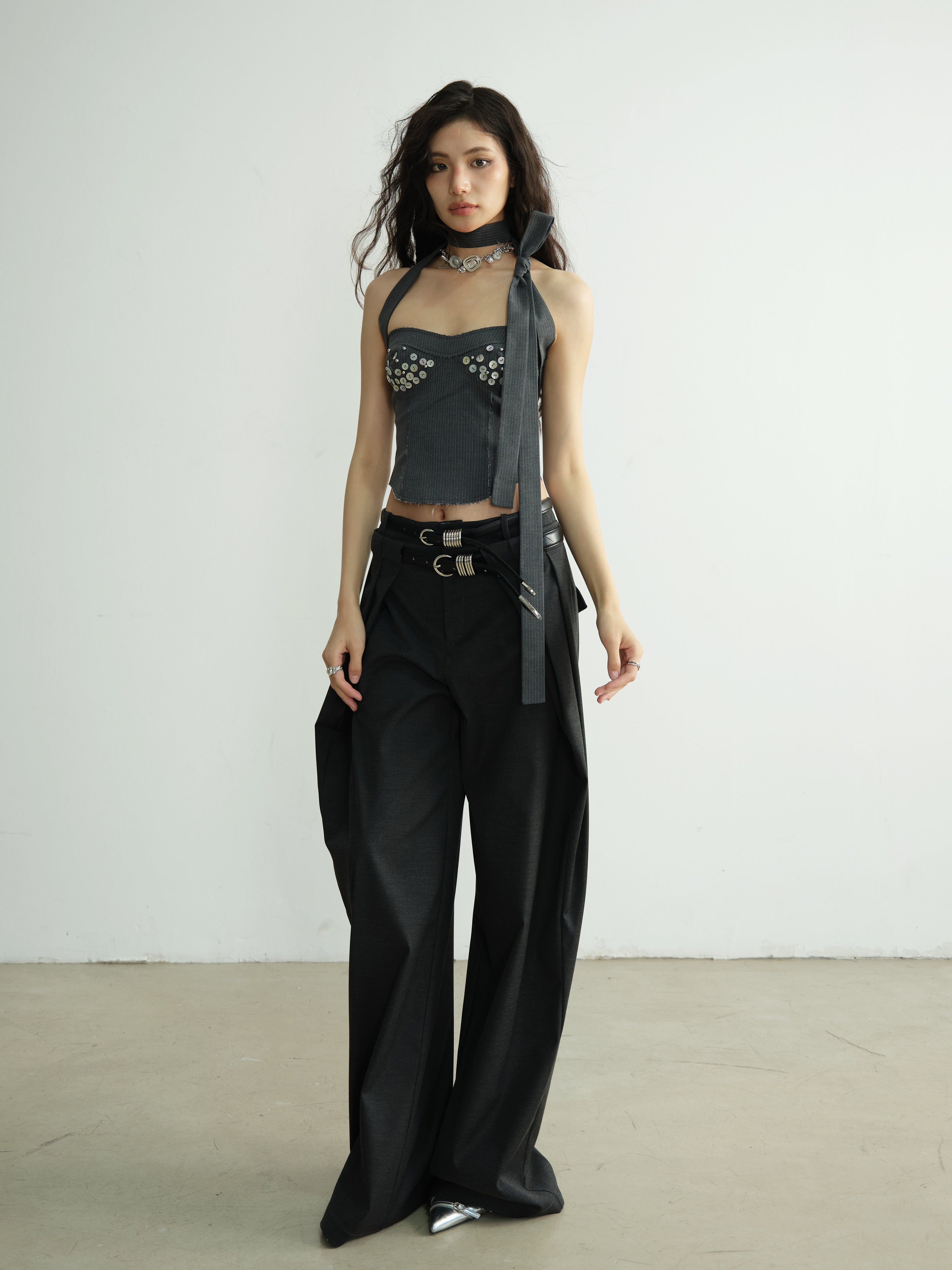 JNYLON STUDIOS – Young Social Club.
