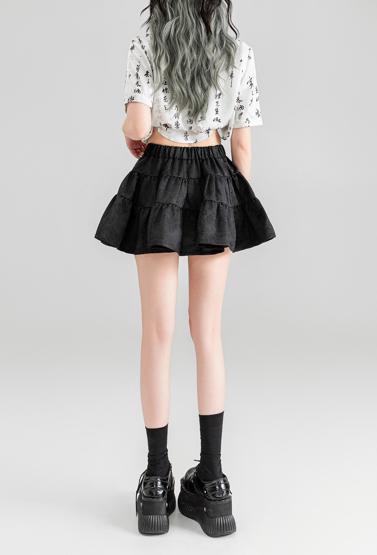 Dark Pattern Jacquard A-line Pleated Fluffy Cake Short Skirt KEI0061