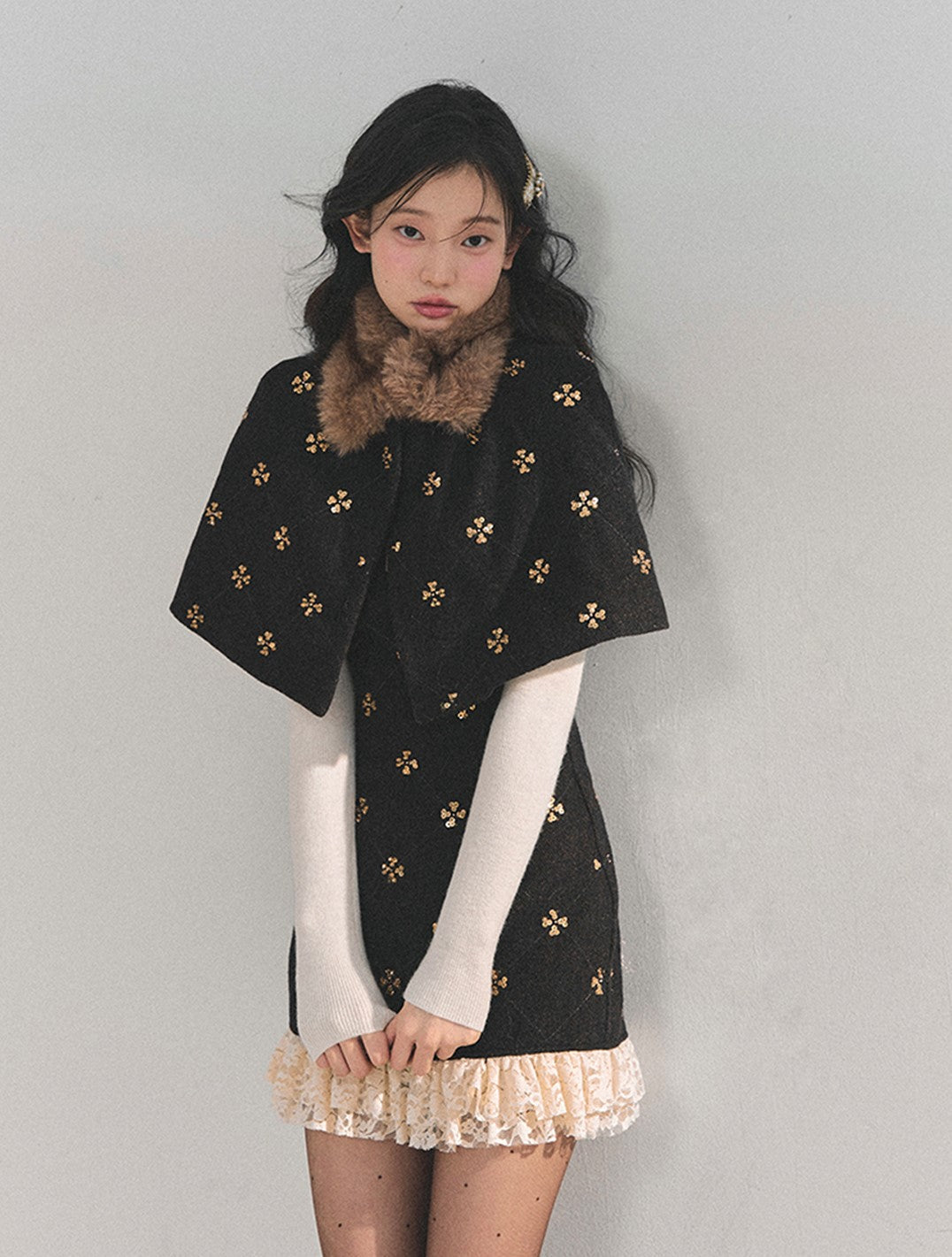 Sequins Design Dress/Detachable Fur Collar Cape DIA0750